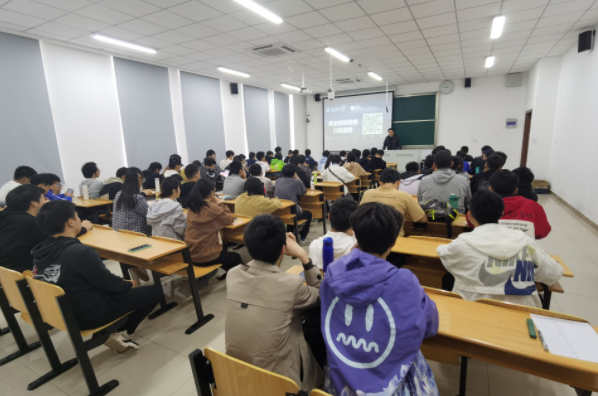 彩乐园(中国)科技集团在南京理工大学网络空间安全学院举办职业生涯规划讲座
